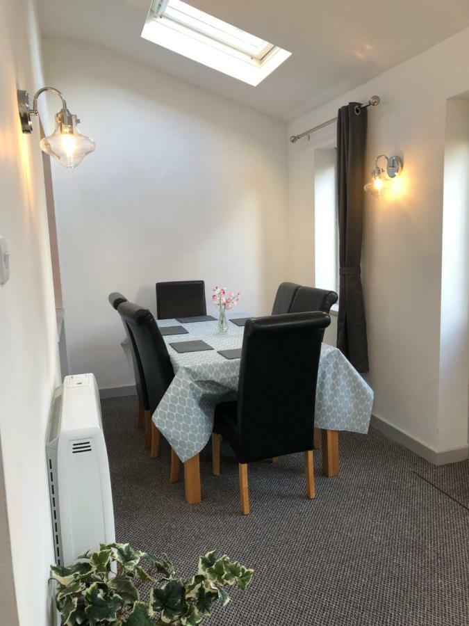 Villa Pen Yr Allt à Bangor  Extérieur photo